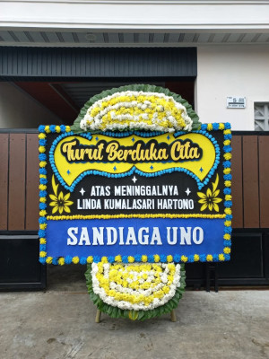 Papan Bunga Duka di Padaido